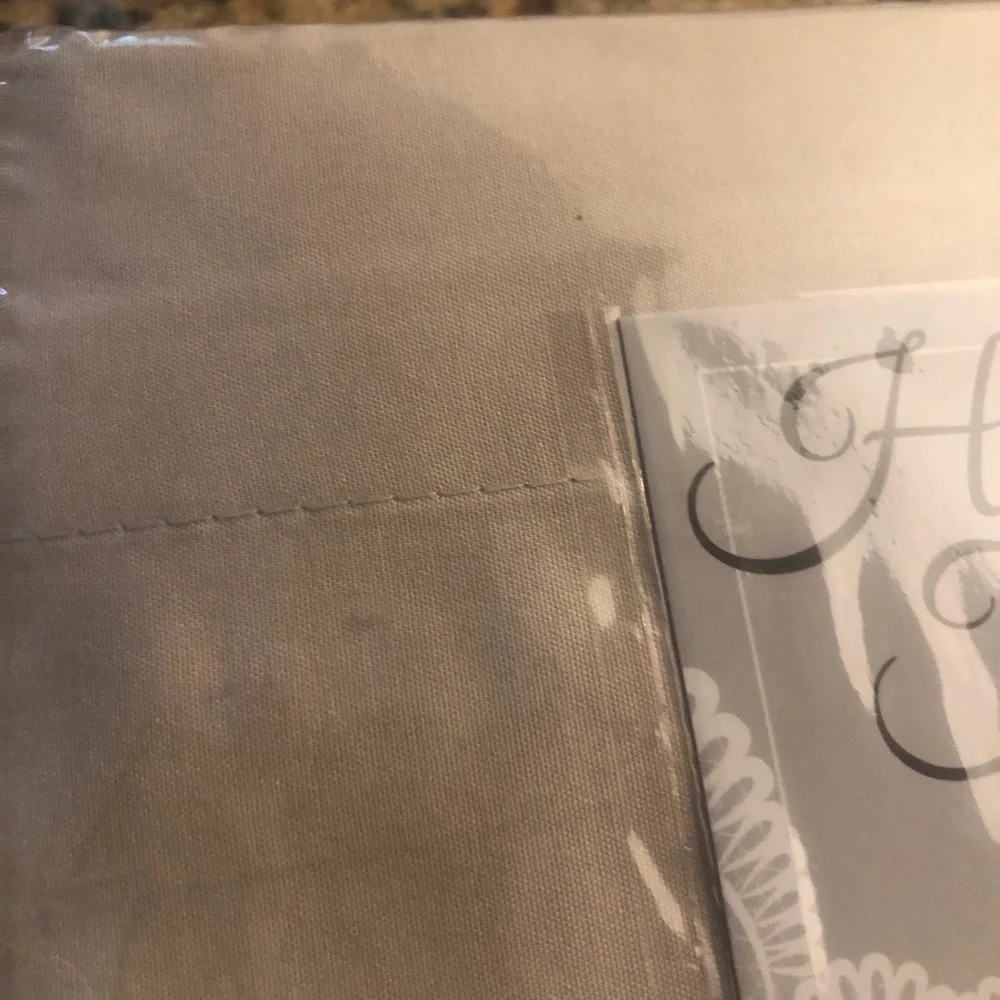 New Vintage Microfiber Bed Sheet Set in Beige - Soft, Durable Comfort
